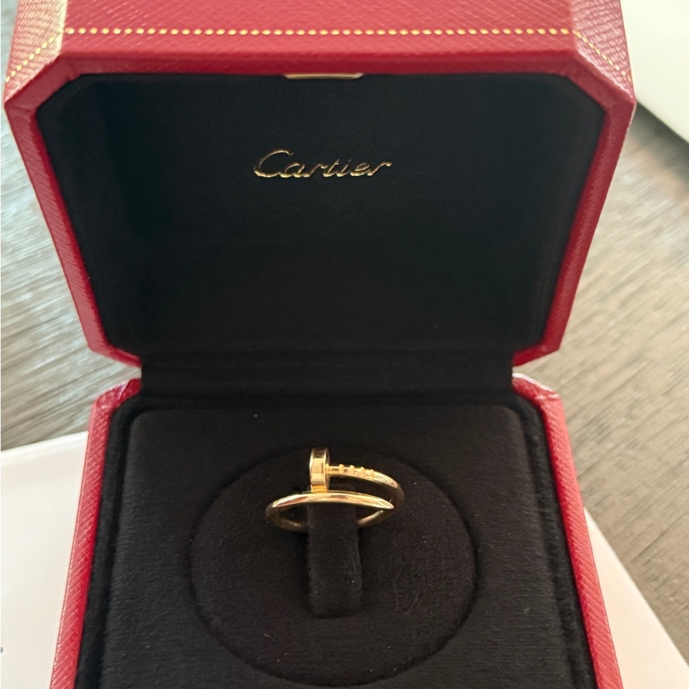 Cartier Juste un Clou ring
